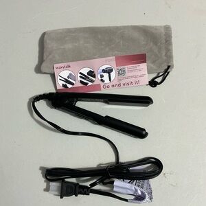 Wavytalk Mini Black Hair Straightener with Pouch New